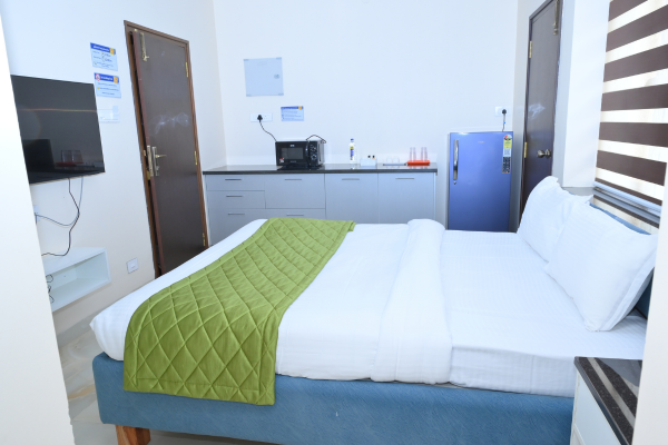 1 BHK Living