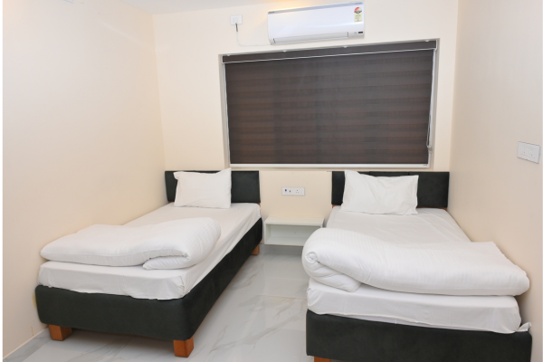 1 BHK Living